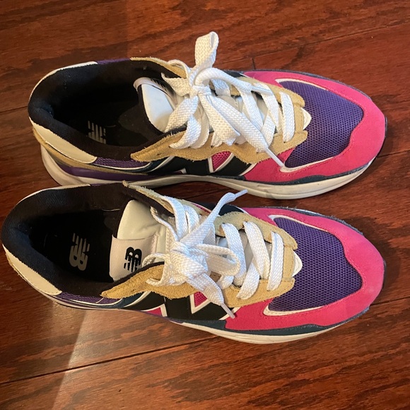 New Balance 57/40 men’s size 9 Multicolor Sneakers - Picture 2 of 5